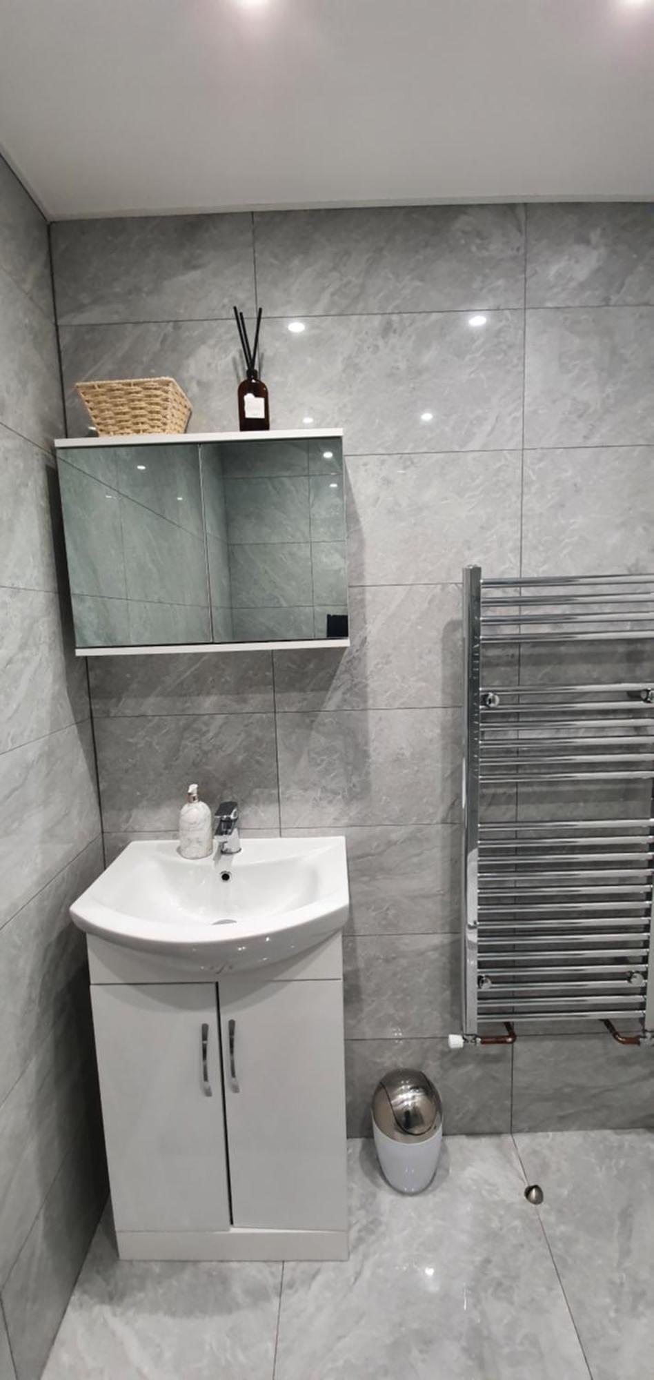 Self-Contained Guest Suite 吉尔福德 外观 照片